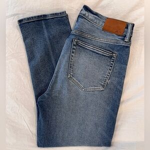 NWT: AE77 Premium Jeans - size 10 “Mom Jean,” high waist, ankle length.